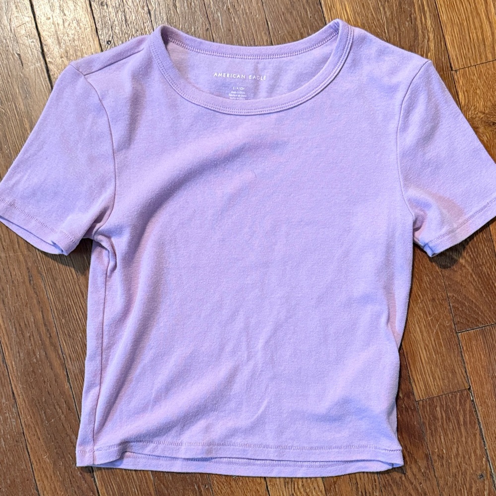 American Eagle Outfitters Women’s Light Purple Tee